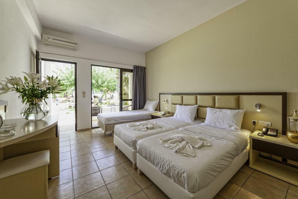 Endless Blue Resort Rethymno Adelianos Kampos Exterior foto